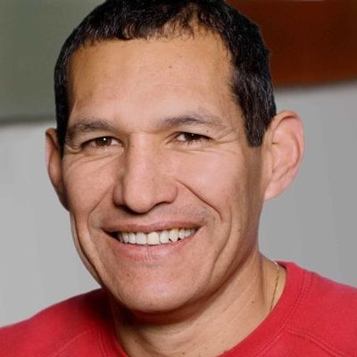 Rolando Medina, Hauswartung